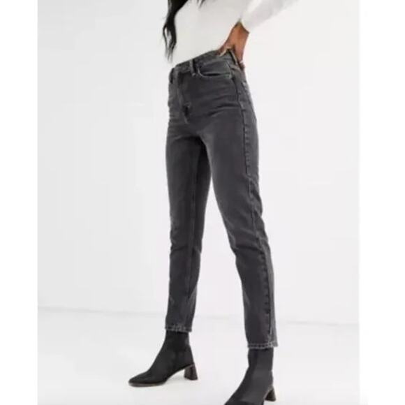 2/$30 TOPSHOP High Waist Mom Jeans Size W25 NEW Graphite Black Jean Zip Fly - Picture 1 of 9